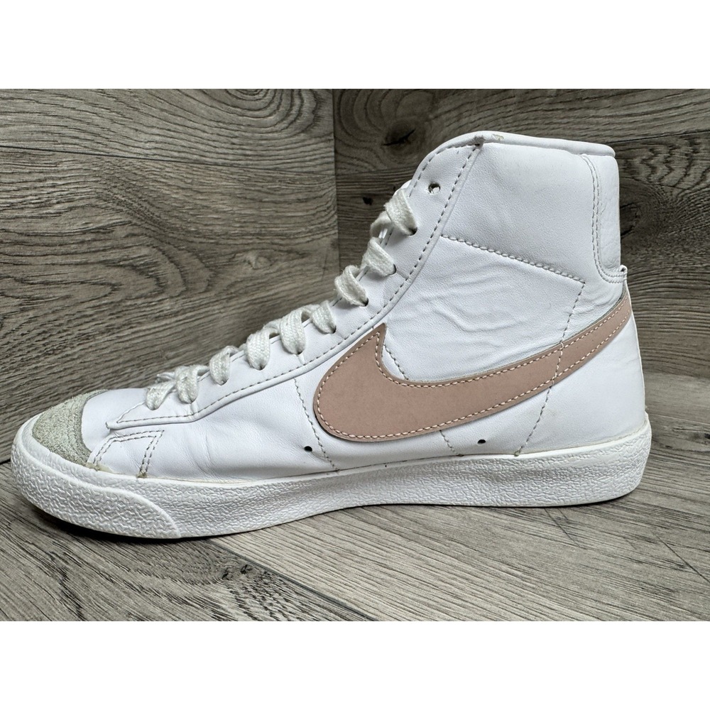 Nike Shoes Womens 8.5 White Blazer Mid 77 Vintage Hi Sneakers Leather CZ1055-118 - Picture 4 of 9